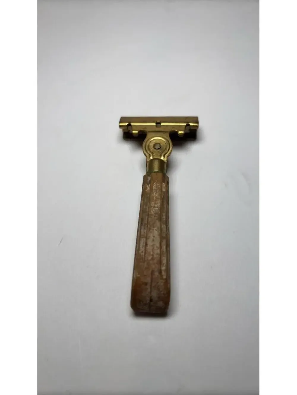 Vintage EVERSHARP / SCHICK Butterscotch Bakelite Handle Razor 1940s